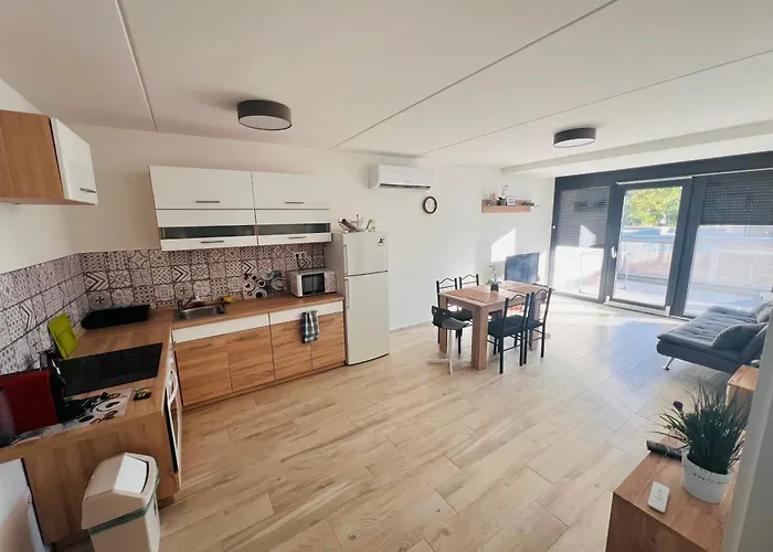 Apartament Szemesi *